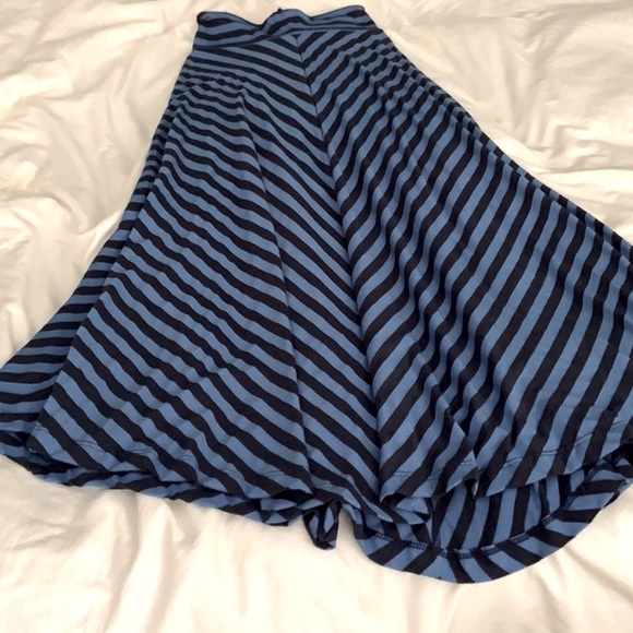 Kenneth Cole made in USA chevron striped skirt - Picture 1 of 9